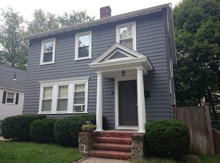 39 Glenellen Rd, West Roxbury, MA 02132