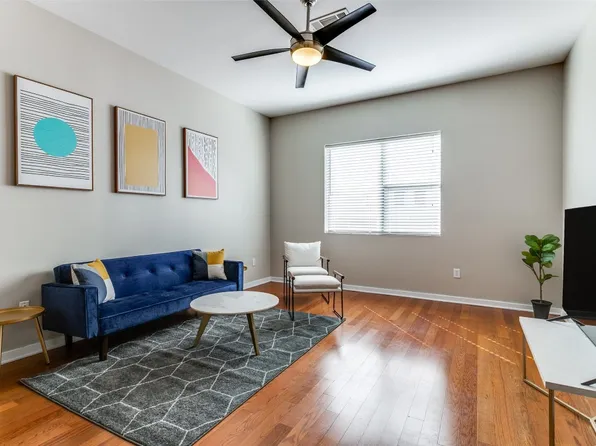 3015 Bryan St APT 1D, Dallas, TX 75204
