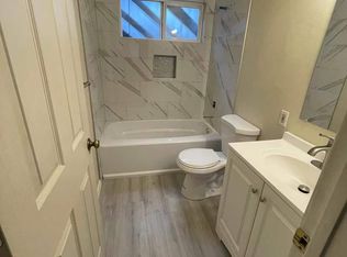 18115 97th Ave NE #1, Bothell, WA 98011