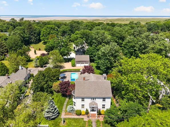 112 Main Street, Yarmouth Port, MA 02675