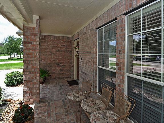 3rd image of 20787 Oakhurst Park Dr