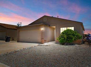 408 Lindsay Pl SW, Albuquerque, NM 87121