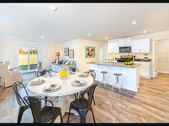 5th image of 324 Crystal Falls Ct