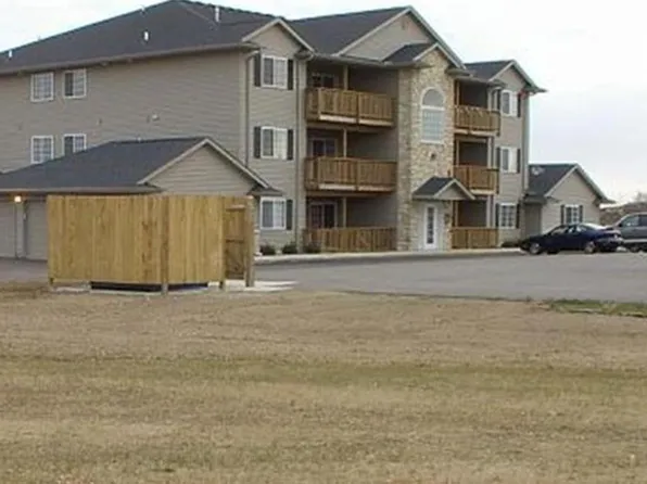 3213 S 16th Ave Unit 301, Eldridge, IA 52748