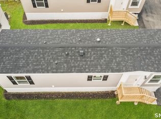 55 Sugar St UNIT 21, Newtown, CT 06470