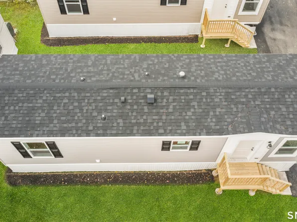 55 Sugar Street #23, Newtown, CT 06470