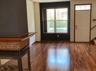 60 S Gardens Way, Madison, WI 53711