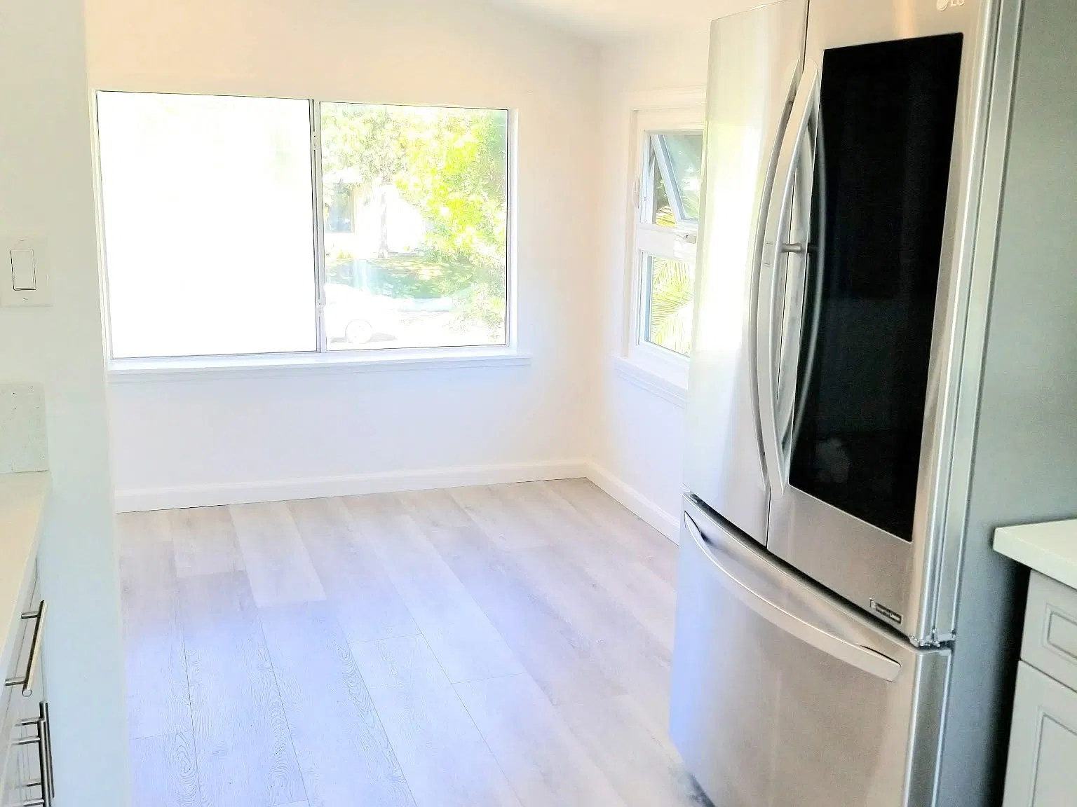 2 bed, 850 sqft, $3,850 — Photo 4