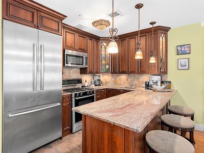 181 Withers St APT 3A, Brooklyn, NY, 11211