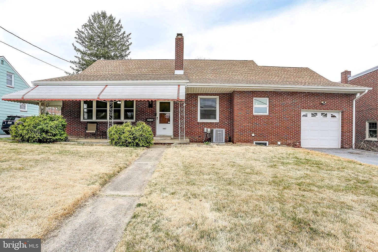 1021 High St photo 1