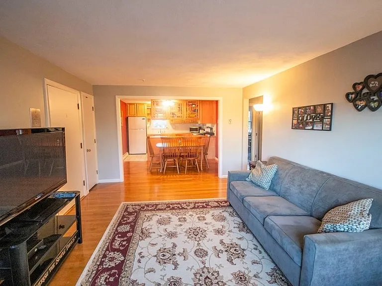 462 Nahatan St #A6 — Photo 4