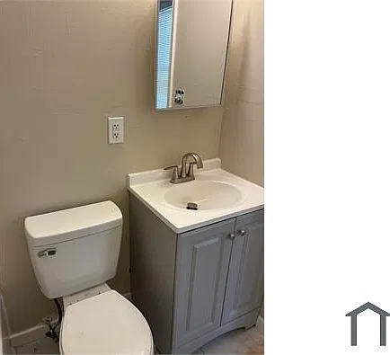 322 N Tennessee Ave — Photo 2
