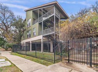 911 Keith Ln APT 12, Austin, TX 78705