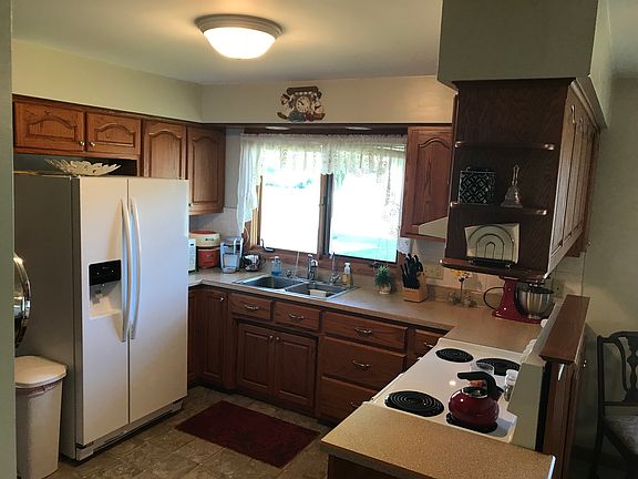 3rd image of 105 W Water St #1