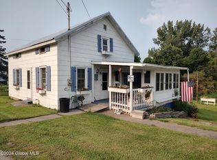 47 E Main St, Nelliston, NY 13410