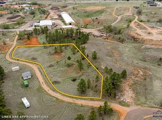 11 Wedgewood Dr, Hot Springs, SD 57747