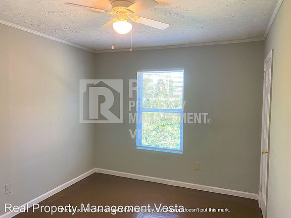 4th image of 2202 Roosevelt Ave #2208