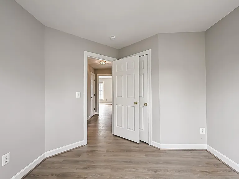 43045 Golf View Dr — Photo 38