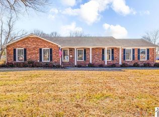 1101 Fairlane Dr, Murray, KY 42071