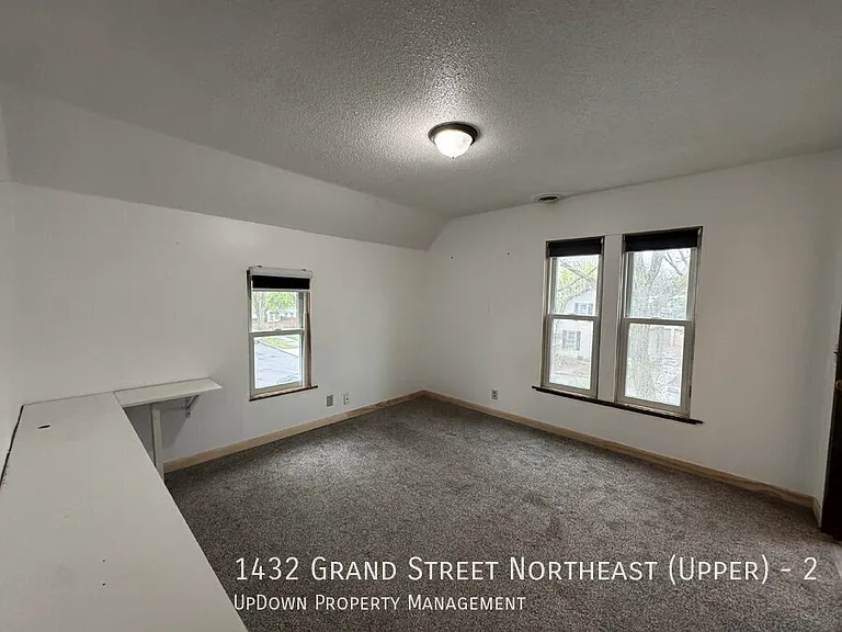 1432 Grand St NE #2 — Photo 18