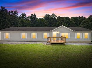 4736 Mickle Ln, Clarksville, TN 37043