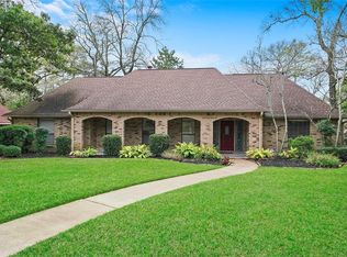 26 Royal Dalton Cir, Conroe, TX 77304