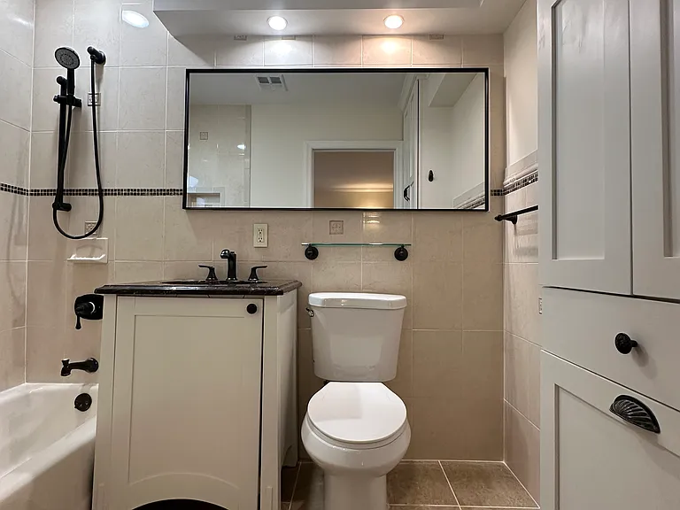 Tardy Ln N — Photo 4