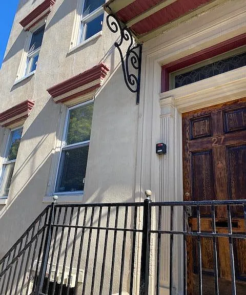27 N 2nd St #2 — Photo 2