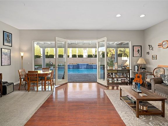 5th image of 42258 Sunnyslope Dr