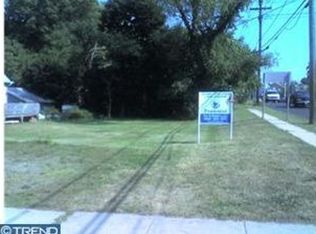 4 E Nicholson Rd, Audubon, NJ 08106