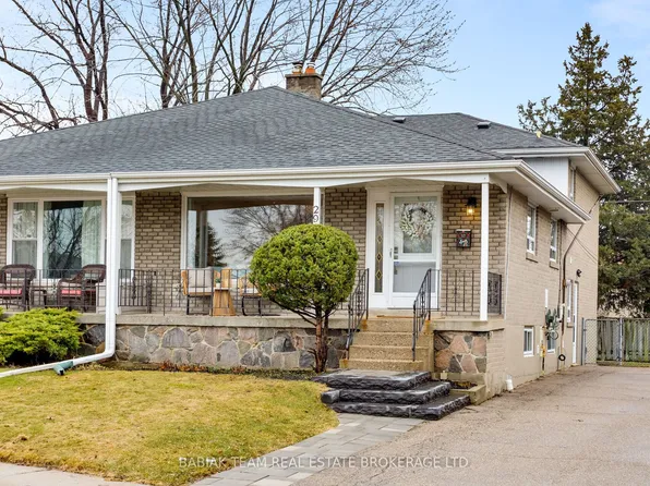 29 Richland Cres, Toronto, ON M9C 4C1