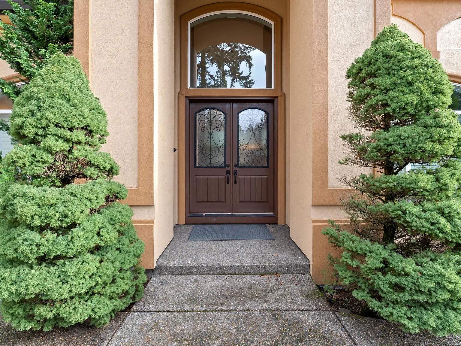14112 Heathrow Ln — Photo 4