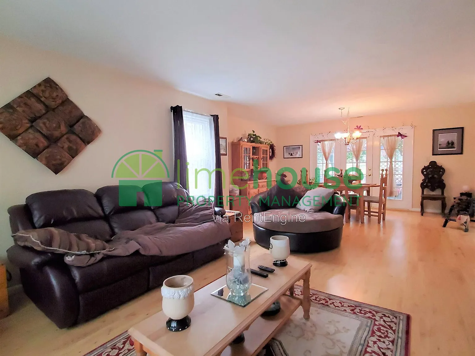 4 bed, 2.5 bath, 2624 sqft, $2,725 — Photo 3