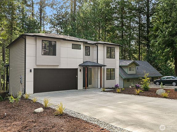 3rd image of 353 Sudden Valley Drive