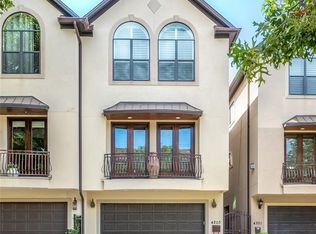 4203 Blossom St, Houston, TX 77007