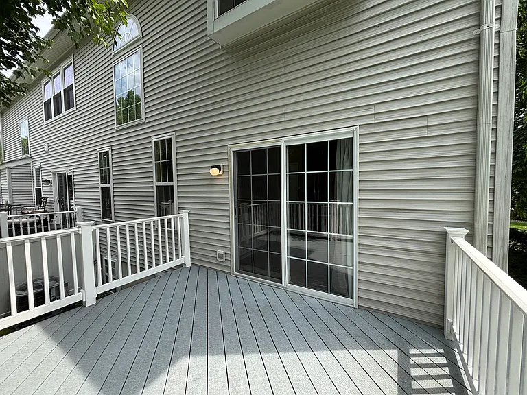 48 Weaver Dr #48 — Photo 36