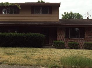 2901 Alton Dr, Champaign, IL 61821