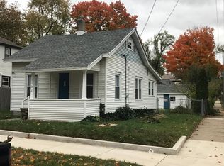 1102 Griggs St SE, Grand Rapids, MI 49507