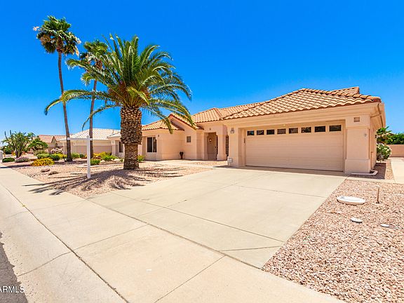 3rd image of 21122 N LIMOUSINE Drive