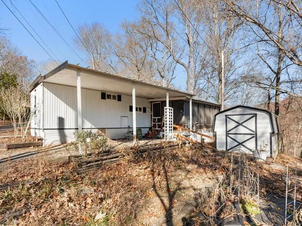 75 Summer Cir, Franklin, NC 28734