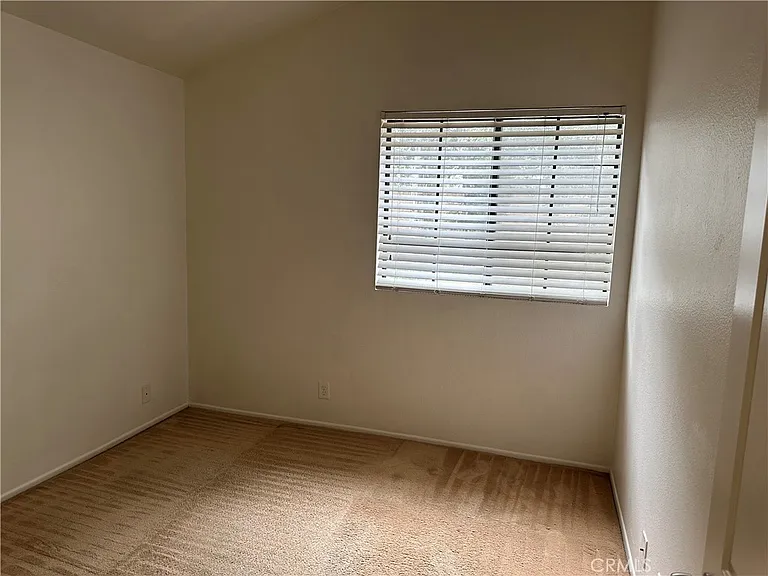 22518 Avenue San Luis — Photo 12