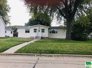 304 7th St, Sergeant Bluff, IA 51054