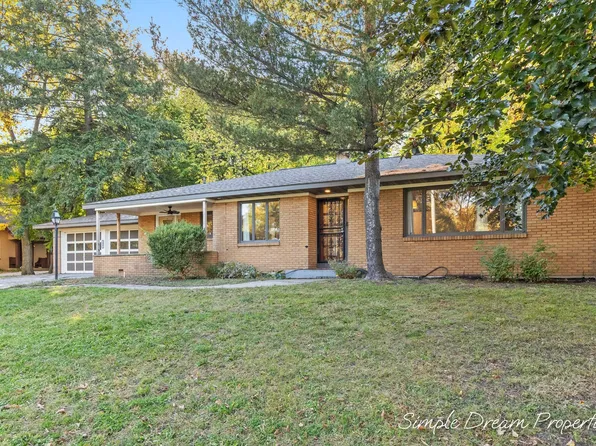 2005 Jefferson Dr SE, Grand Rapids, MI 49507