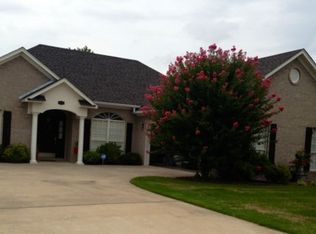 1135 Crimson Clover Dr, Conway, AR 72034