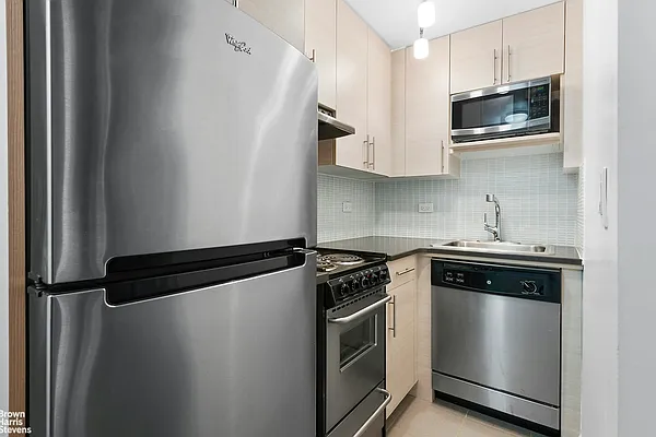 Rented by Brown Harris Stevens | media 10