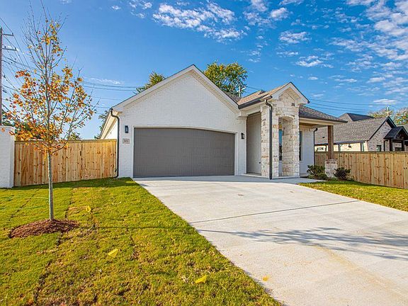 3rd image of 3851 Spencer Crossing Dr