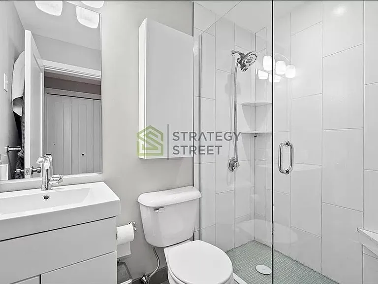 246 Boston St — Photo 7
