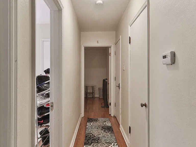 6927 Chippewa St #2 — Photo 6