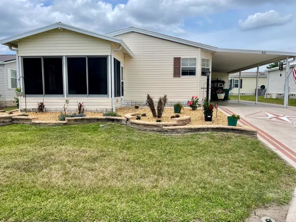 812 Trevino Dr, Lady Lake, FL 32159