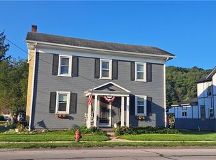 114 W Main St, Big Run, PA 15715